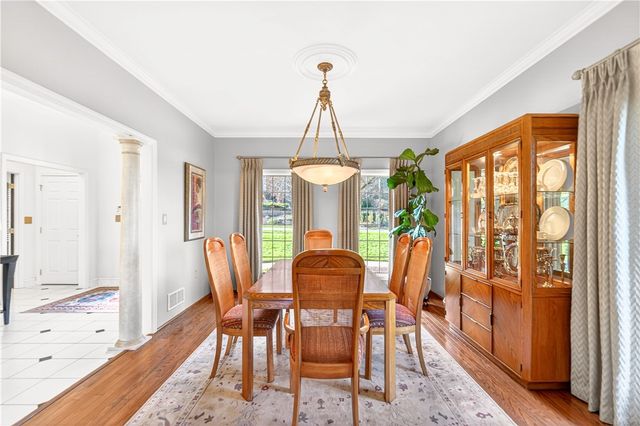 2121 West Grove Drive, Pine Twp, PA 15044