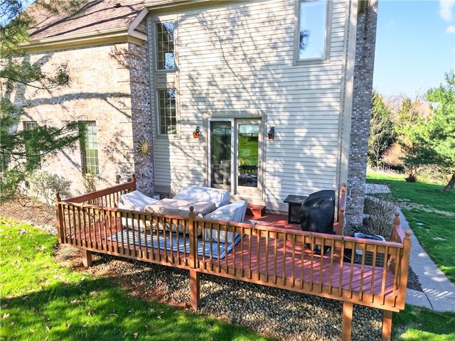2121 West Grove Drive, Pine Twp, PA 15044