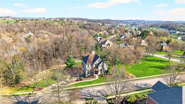 2121 West Grove Drive, Pine Twp, PA 15044