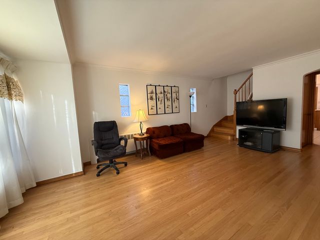 3916 W 59th Place, Chicago, IL 60629