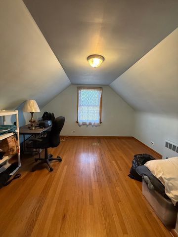 3916 W 59th Place, Chicago, IL 60629