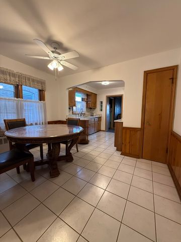 3916 W 59th Place, Chicago, IL 60629