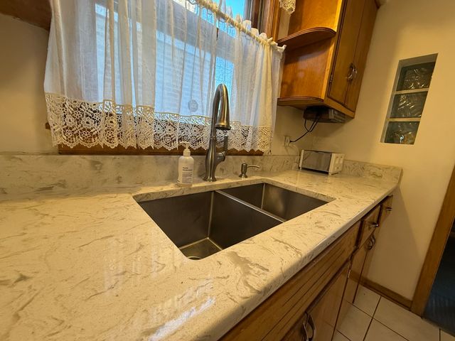 3916 W 59th Place, Chicago, IL 60629