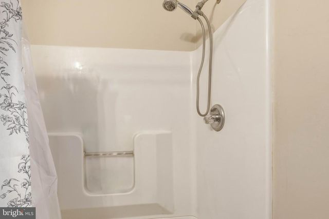 95 DELAWARE AVE, Fortescue, NJ 08321