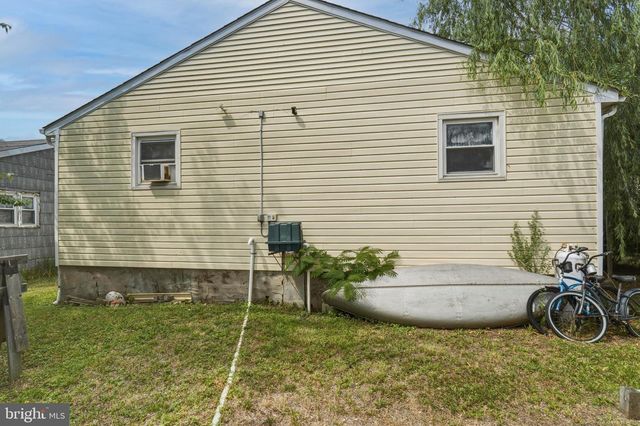 95 DELAWARE AVE, Fortescue, NJ 08321