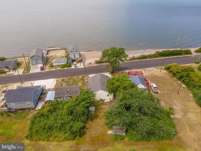 95 DELAWARE AVE, Fortescue, NJ 08321