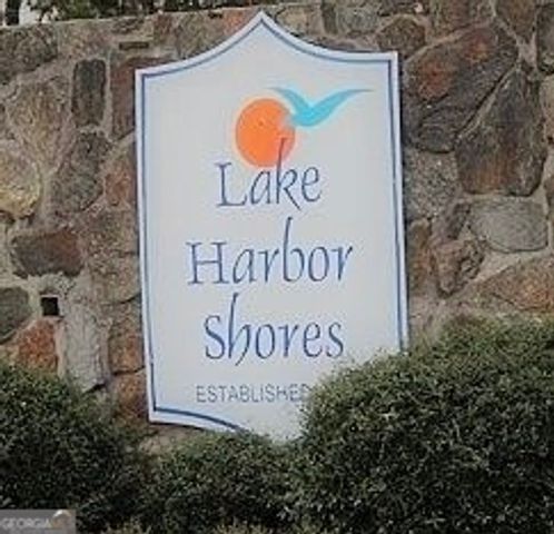 156 Navajo Trail, Martin, GA 30557