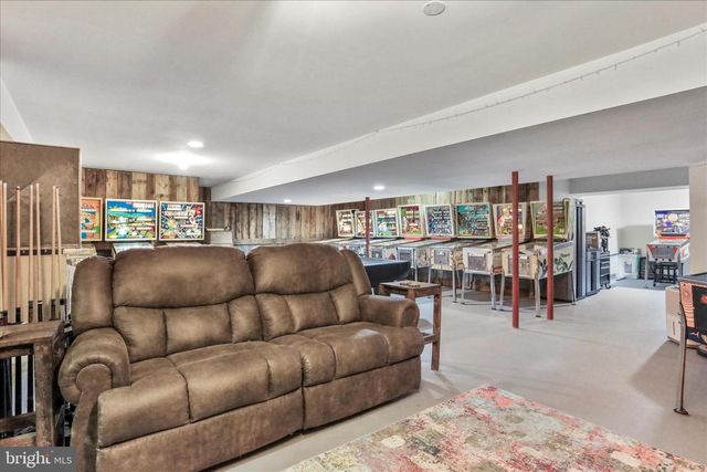 9763 BLUE SPRING ROAD, Mercersburg, PA 17236