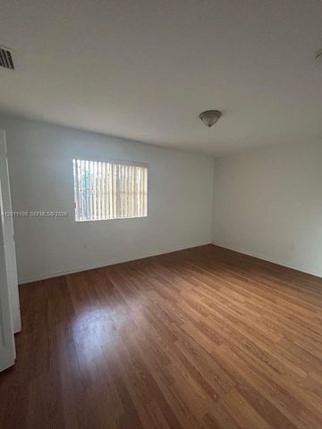 760 SW 6th Ct ., Florida City, FL 33034