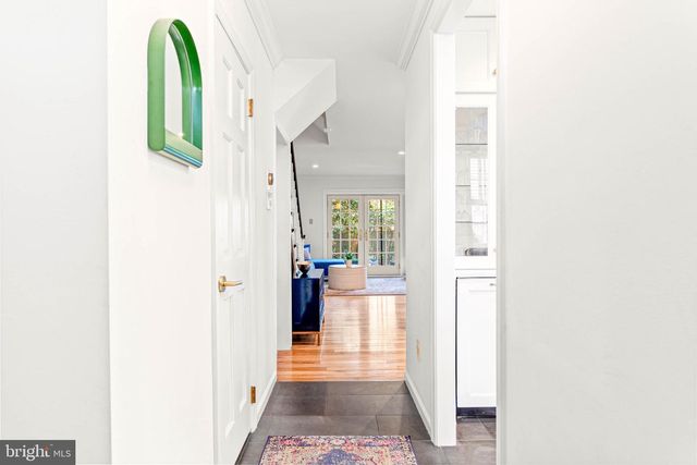 642 PINE ST, Philadelphia, PA 19106