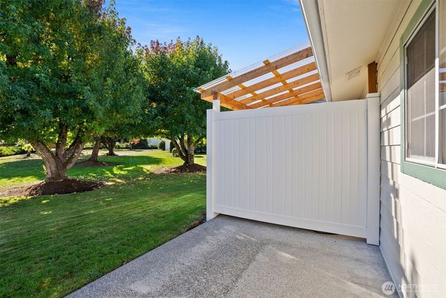 1222 Searle Drive, Centralia, WA 98531