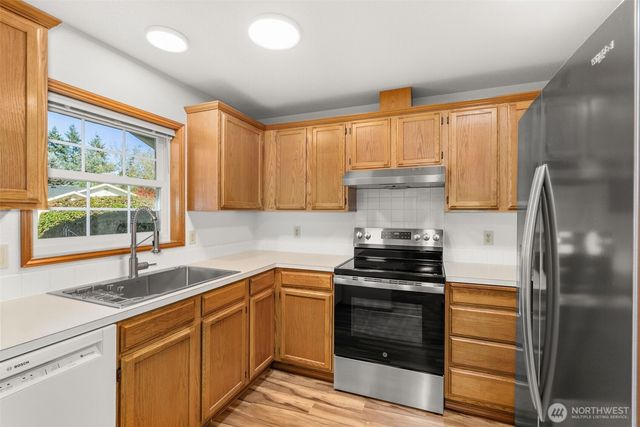 1222 Searle Drive, Centralia, WA 98531