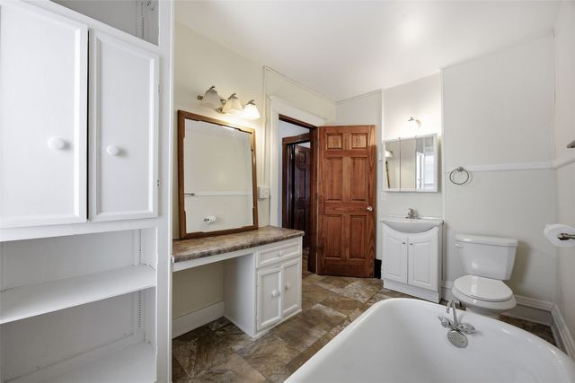 1546 6th Ave SE, Cedar Rapids, IA 52403