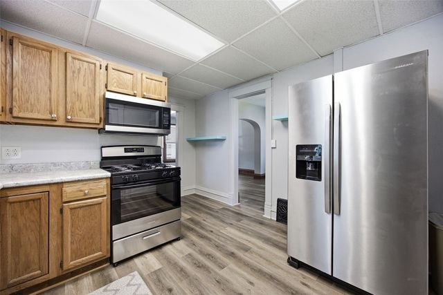 1546 6th Ave SE, Cedar Rapids, IA 52403