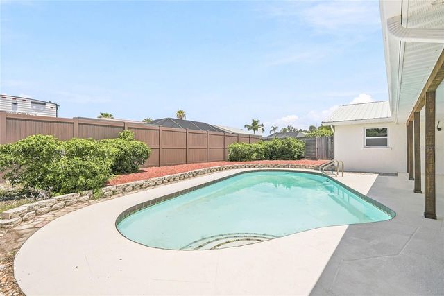 5116 18TH AVENUE W, Bradenton, FL 34209