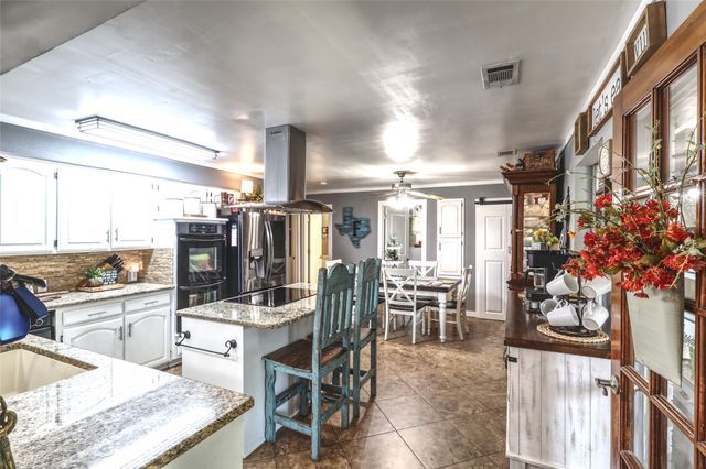 5500 Bello Vista Drive, Sherman, TX 75090