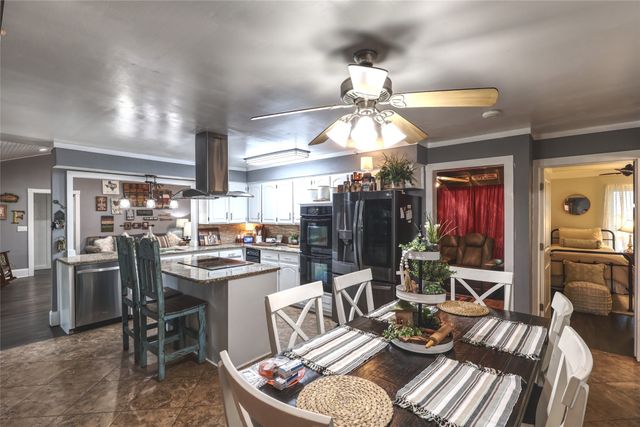 5500 Bello Vista Drive, Sherman, TX 75090