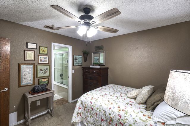 5500 Bello Vista Drive, Sherman, TX 75090