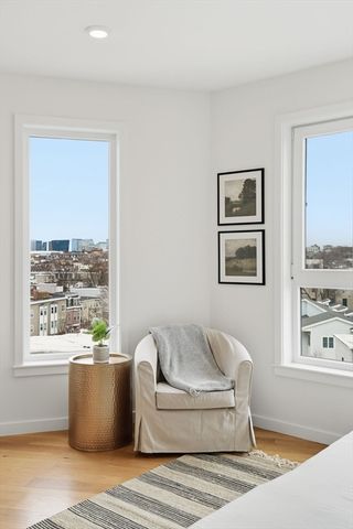 267 Old Colony 606, Boston, MA 02127