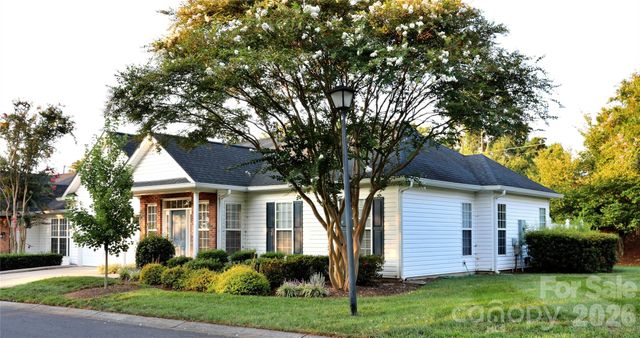 9112 Duckhorn Drive, Charlotte, NC 28277