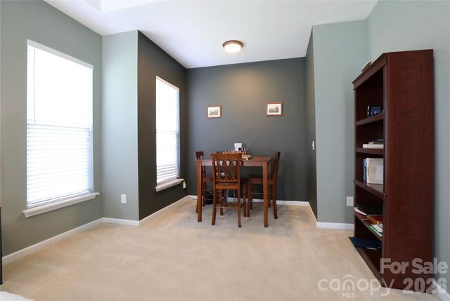9112 Duckhorn Drive, Charlotte, NC 28277