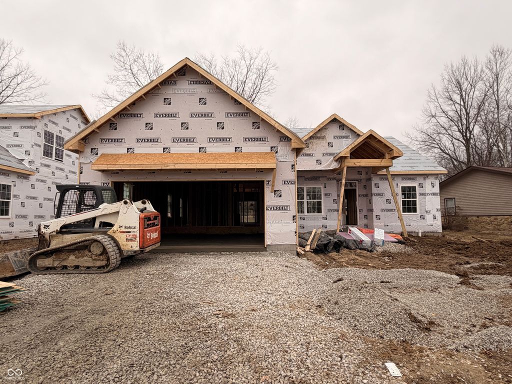 473 Mill Springs, Coatesville, IN 46121