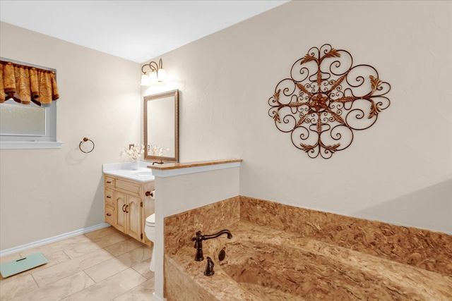 1111 Berkshire Court, Trophy Club, TX 76262