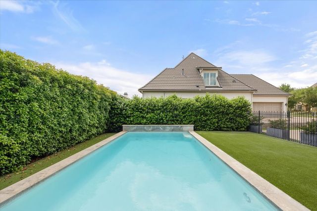 4662 Sidonia Court, Fort Worth, TX 76126