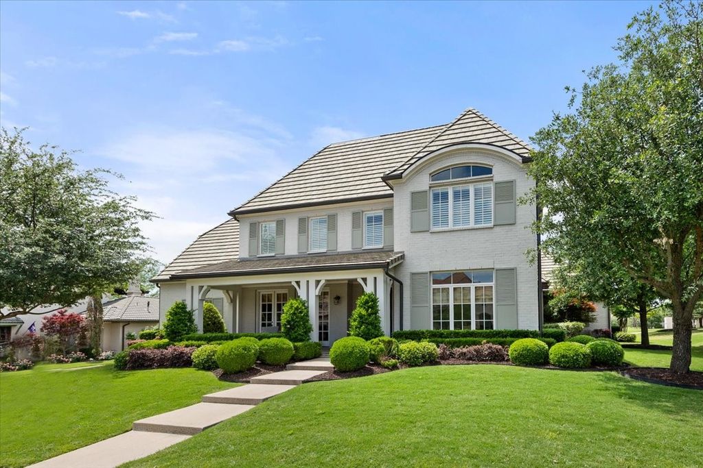 4662 Sidonia Court, Fort Worth, TX 76126