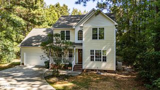 306 Lakeview Court, Sneads Ferry, NC 28460