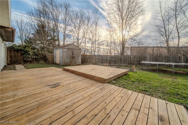 886 Bunker Hill, Medina, OH 44256