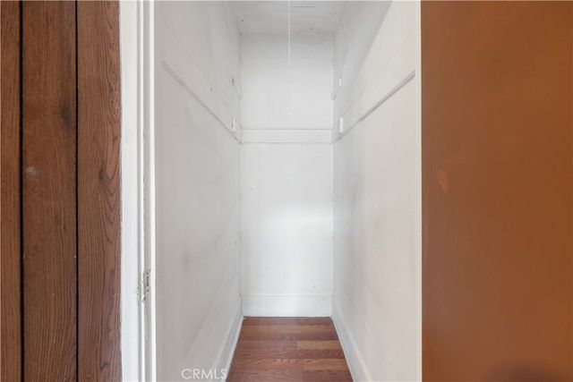 1021 W 53rd St, Los Angeles, CA 90037