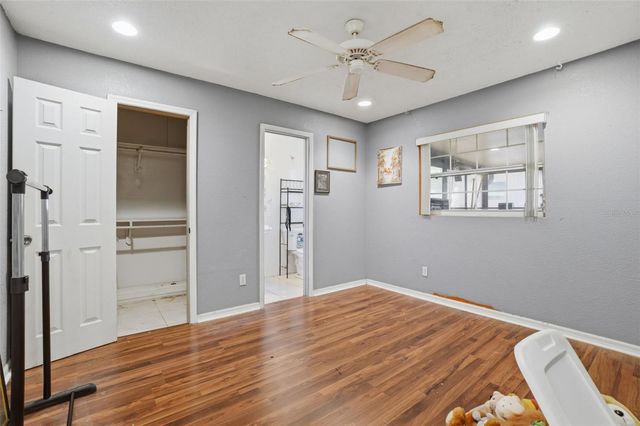 8129 ESPERANZA STREET, Orlando, FL 32817