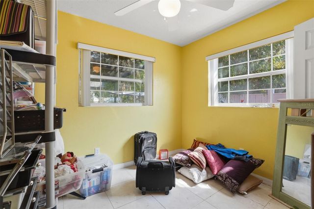 8129 ESPERANZA STREET, Orlando, FL 32817