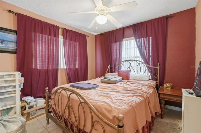 8129 ESPERANZA STREET, Orlando, FL 32817