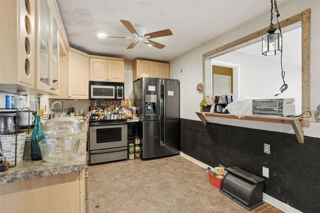 8129 ESPERANZA STREET, Orlando, FL 32817