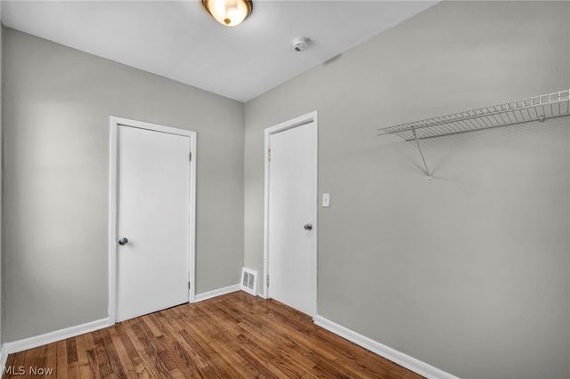 18526 Underwood Avenue, Cleveland, OH 44119