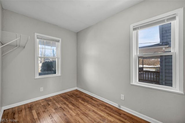 18526 Underwood Avenue, Cleveland, OH 44119