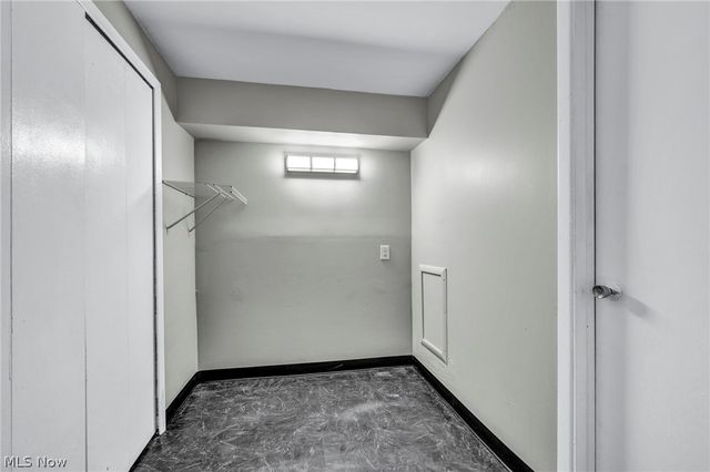 18526 Underwood Avenue, Cleveland, OH 44119