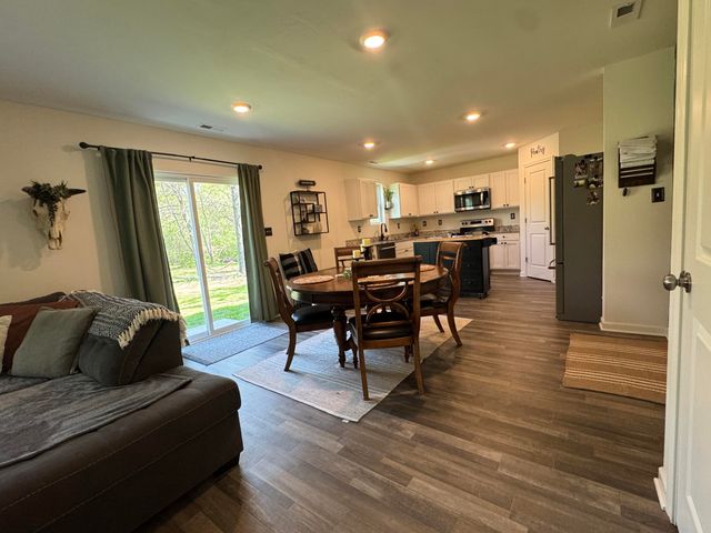 801 Larchmere Road, Kingsford Heights, IN 46346