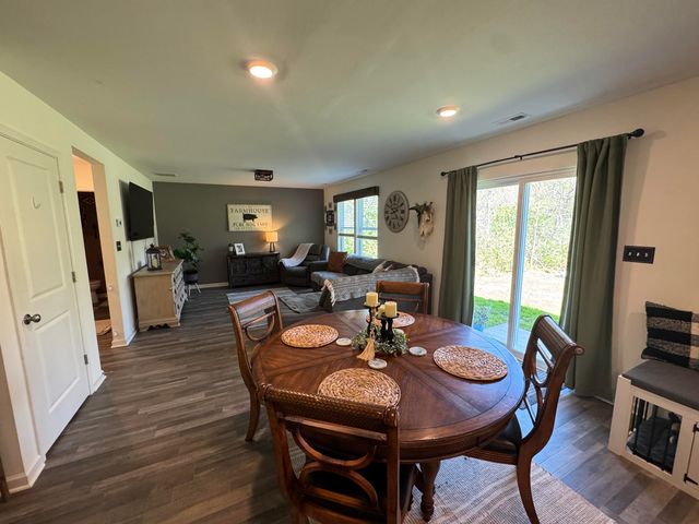 801 Larchmere Road, Kingsford Heights, IN 46346