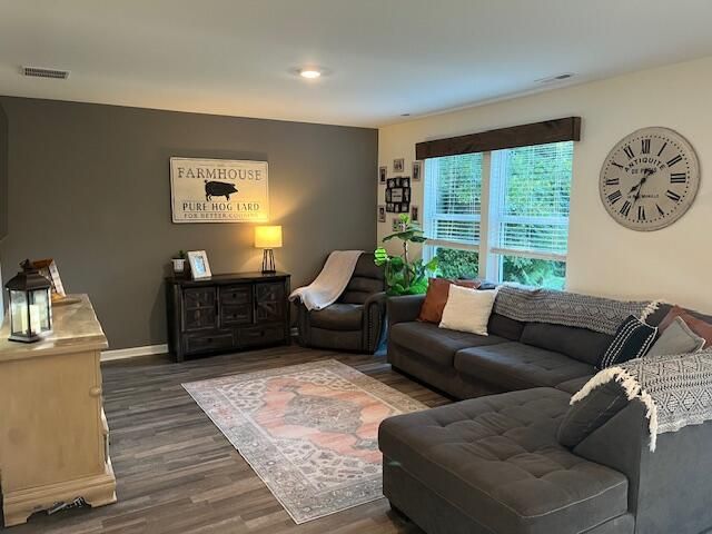 801 Larchmere Road, Kingsford Heights, IN 46346