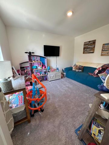 801 Larchmere Road, Kingsford Heights, IN 46346