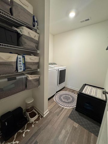 801 Larchmere Road, Kingsford Heights, IN 46346