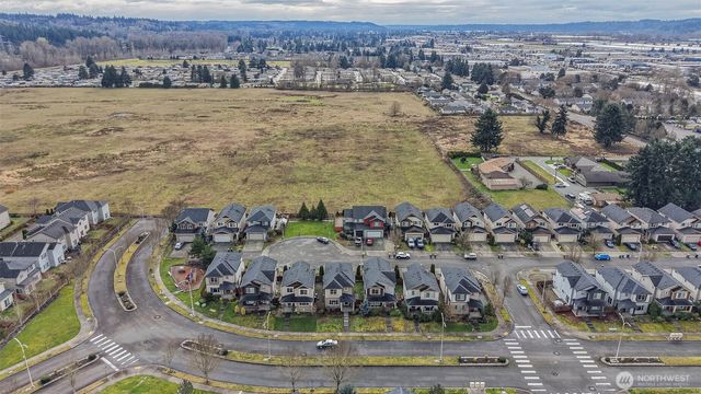 1051 42nd Court NE, Auburn, WA 98002