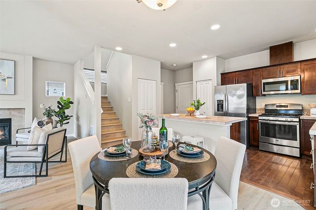 1051 42nd Court NE, Auburn, WA 98002