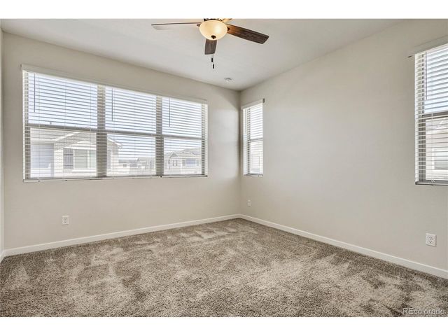 27662 E 1st Ave, Aurora, CO 80018