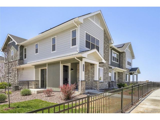 27662 E 1st Ave, Aurora, CO 80018