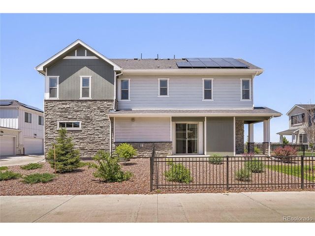 27662 E 1st Ave, Aurora, CO 80018