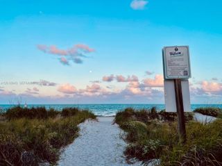 161 SE Crandon Blvd 313, Key Biscayne, FL 33149